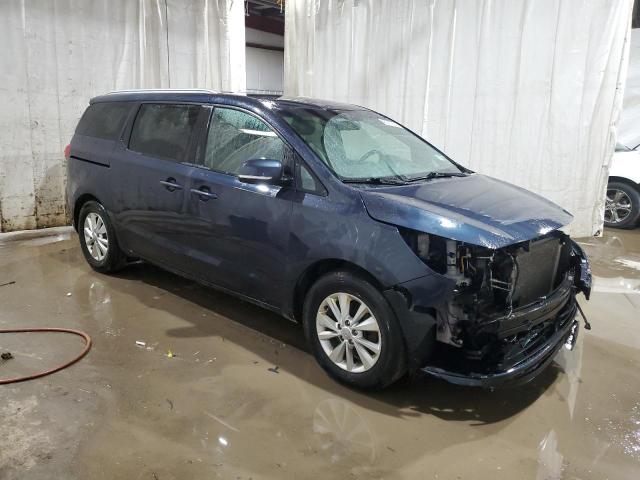 KNDMB5C17H6307901 - 2017 KIA SEDONA LX BLUE photo 4