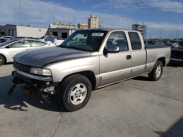 2GCEC19V6Y1398672 - 2000 CHEVROLET SILVERADO C1500 SILVER photo 1