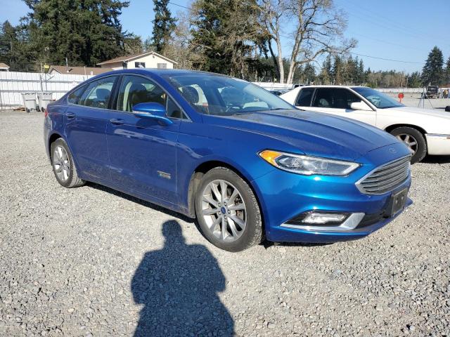 3FA6P0PU4HR190434 - 2017 FORD FUSION SE PHEV BLUE photo 4