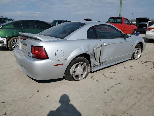 1FAFP4043XF227244 - 1999 FORD MUSTANG SILVER photo 3