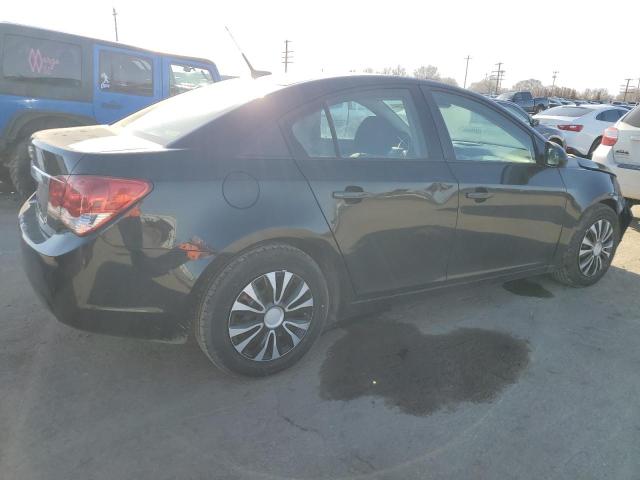 1G1PA5SG8D7177758 - 2013 CHEVROLET CRUZE LS BLACK photo 3