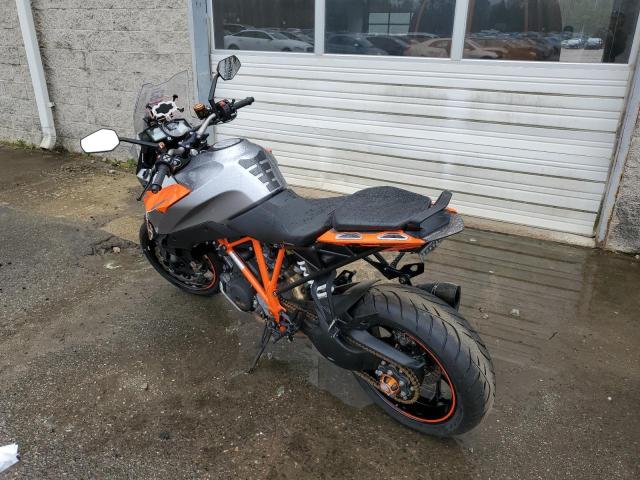 VBKV69402HM953752 - 2017 KTM 1290 SUPER DUKE GT ORANGE photo 3