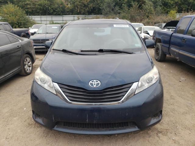 5TDKK3DC6BS161722 - 2011 TOYOTA SIENNA LE BLUE photo 5