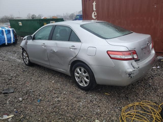 4T1BF3EK9BU711352 - 2011 TOYOTA CAMRY BASE SILVER photo 2