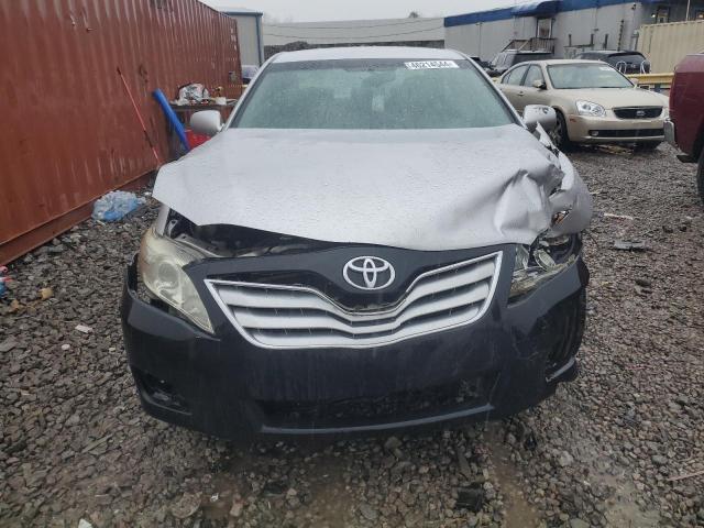 4T1BF3EK9BU711352 - 2011 TOYOTA CAMRY BASE SILVER photo 5