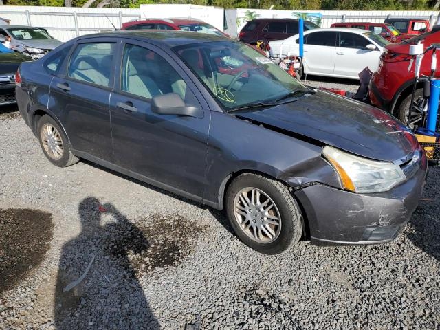 1FAHP3FN7AW214796 - 2010 FORD FOCUS SE CHARCOAL photo 4