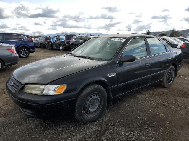 1998 TOYOTA CAMRY CE, 