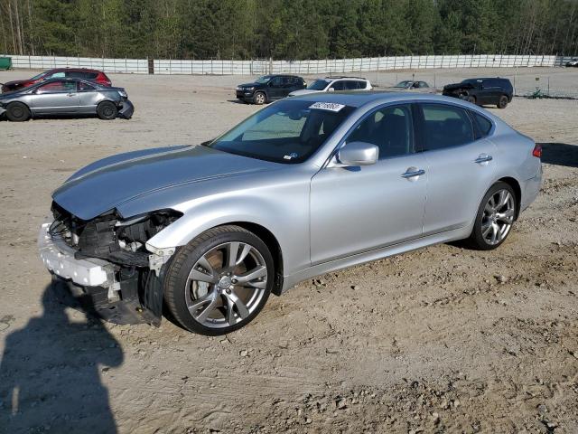 JN1AY1AP4BM520571 - 2011 INFINITI M56 SILVER photo 1