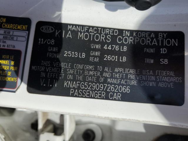 KNAFG529097262066 - 2009 KIA RONDO BASE WHITE photo 12