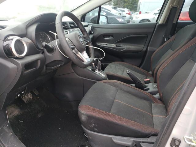 3N1CN8FV2LL813236 - 2020 NISSAN VERSA SR SILVER photo 7