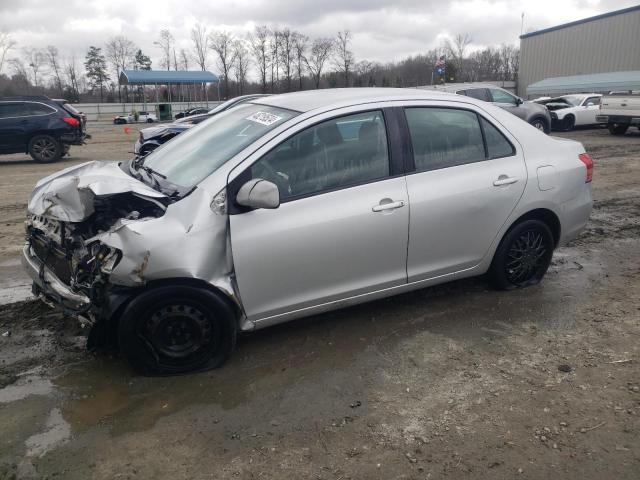 JTDBT923671048330 - 2007 TOYOTA YARIS SILVER photo 1