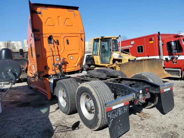 1FUJHHDR4LLLT2197 - 2020 FREIGHTLINER CASCADIA 1 ORANGE photo 3