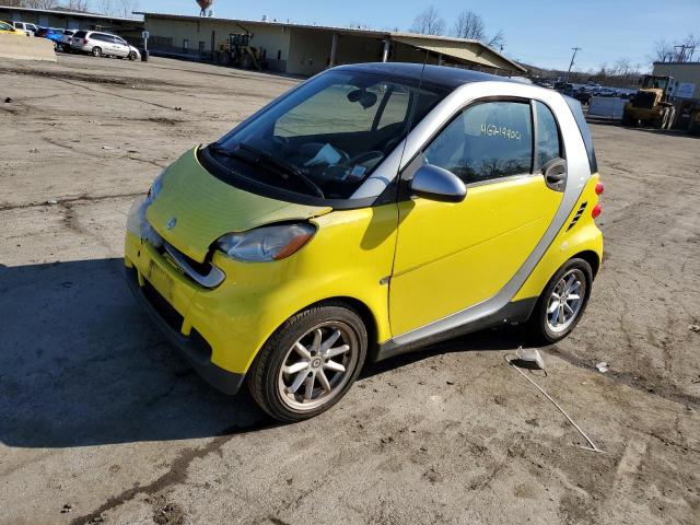 WMEEJ31X19K239446 - 2009 SMART FORTWO PURE YELLOW photo 1