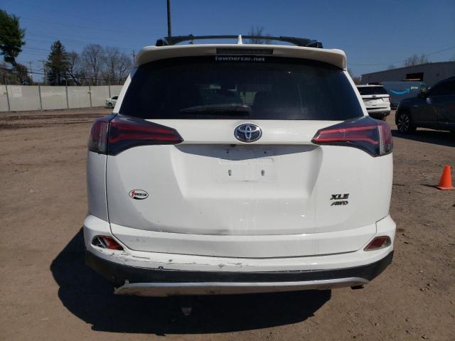 JTMRFREV6GD179601 - 2016 TOYOTA RAV4 XLE WHITE photo 6