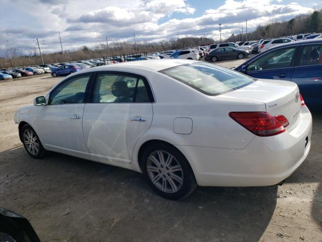 4T1BK36B38U287489 - 2008 TOYOTA AVALON XL WHITE photo 2