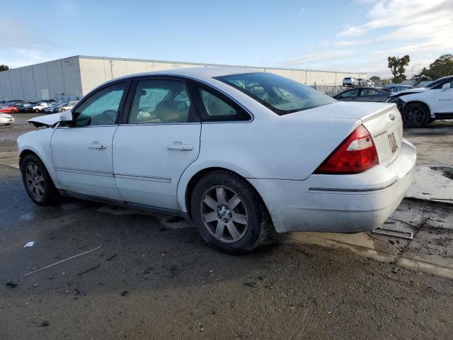 1FAFP24135G164710 - 2005 FORD FIVE HUNDR SEL WHITE photo 2