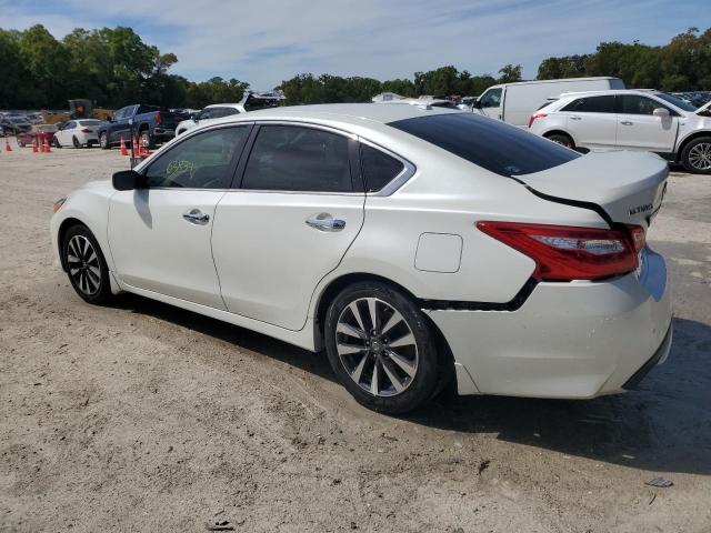 1N4AL3AP1HC488657 - 2017 NISSAN ALTIMA 2.5 WHITE photo 2