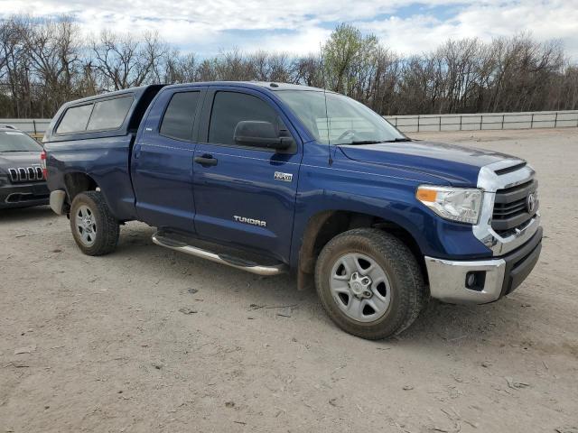 5TFRY5F1XEX170121 - 2014 TOYOTA TUNDRA DOUBLE CAB SR/SR5 BLUE photo 4