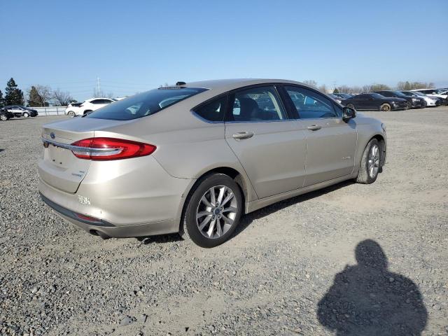 3FA6P0LU9HR386472 - 2017 FORD FUSION SE HYBRID BEIGE photo 3