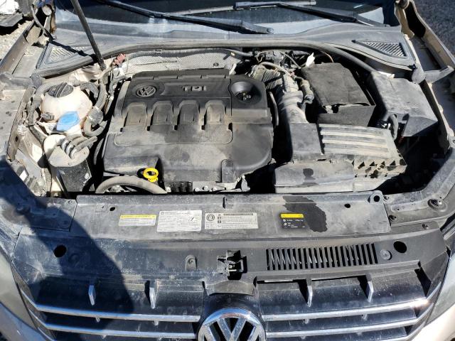 1VWBV7A34FC032501 - 2015 VOLKSWAGEN PASSAT SE TAN photo 11