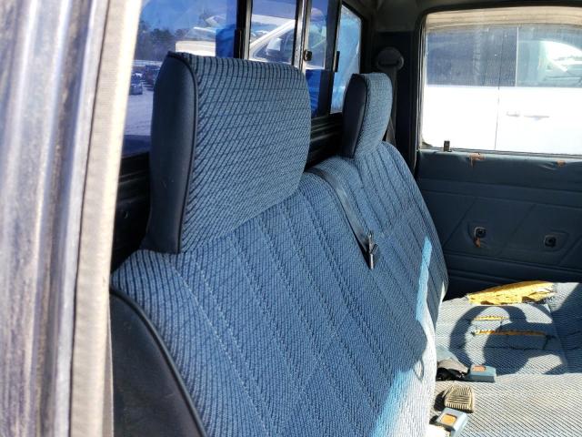 4TARN01P8NZ010150 - 1992 TOYOTA PICKUP 1/2 TON SHORT WHEELBASE DLX BLUE photo 10