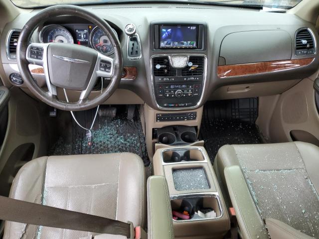 2A4RR8DG4BR617097 - 2011 CHRYSLER TOWN & COU TOURING L BLACK photo 8