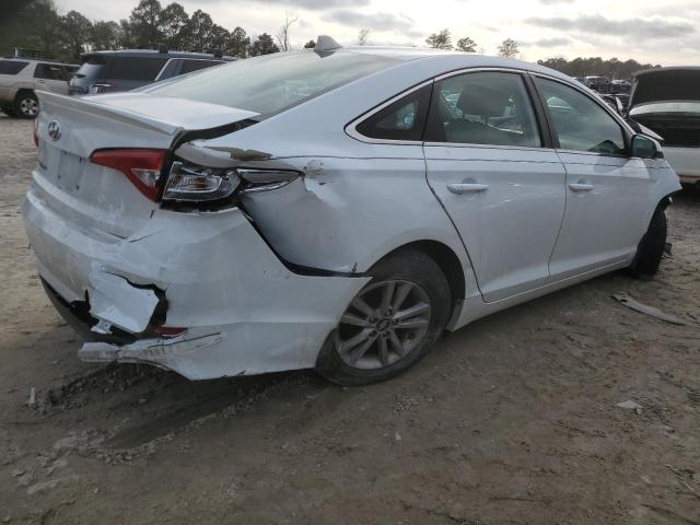 5NPE24AF8GH420385 - 2016 HYUNDAI SONATA SE WHITE photo 3