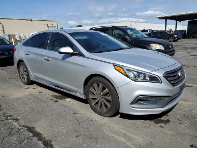 5NPE34AF4FH057451 - 2015 HYUNDAI SONATA SPORT SILVER photo 4