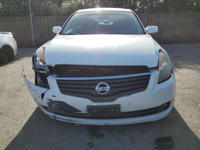 1N4AL21E49N522279 - 2009 NISSAN ALTIMA 2.5 WHITE photo 5