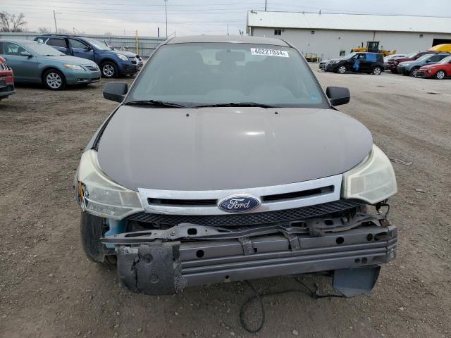 1FAHP35N69W197860 - 2009 FORD FOCUS SE GRAY photo 5