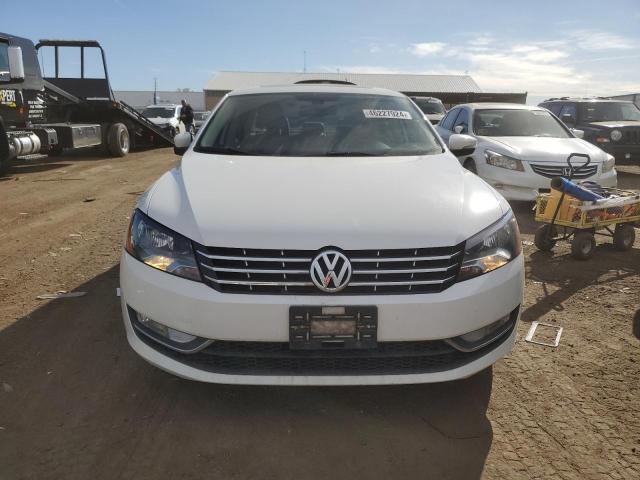 1VWCM7A31DC046330 - 2013 VOLKSWAGEN PASSAT SEL WHITE photo 5