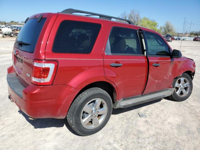 1FMCU0DG3AKD48689 - 2010 FORD ESCAPE XLT RED photo 3