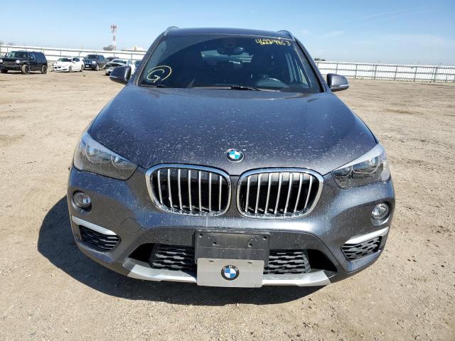 WBXHT3Z34J4A66415 - 2018 BMW X1 XDRIVE28I GRAY photo 5