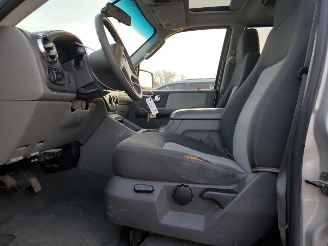 1FMFU16565LA24182 - 2005 FORD EXPEDITION XLT SILVER photo 7