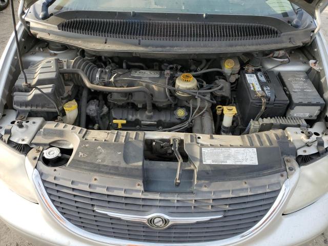 2C4GP54L02R705241 - 2002 CHRYSLER TOWN & COU LXI SILVER photo 12