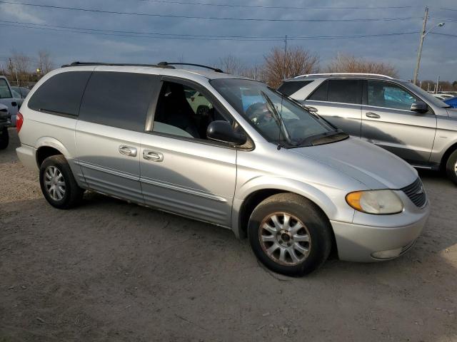 2C4GP54L02R705241 - 2002 CHRYSLER TOWN & COU LXI SILVER photo 4