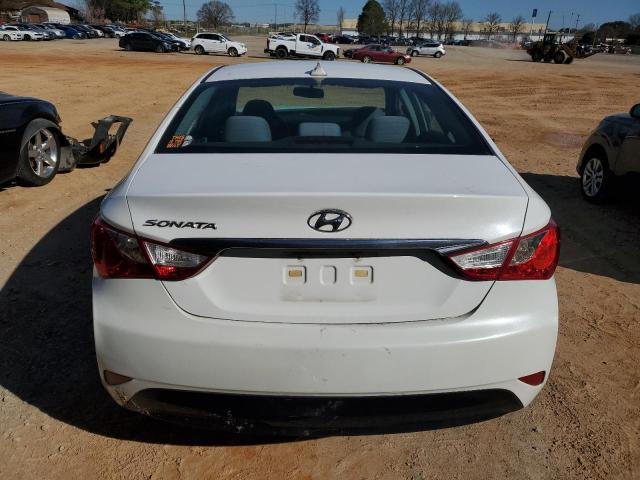 5NPEB4AC5EH844206 - 2014 HYUNDAI SONATA GLS WHITE photo 6