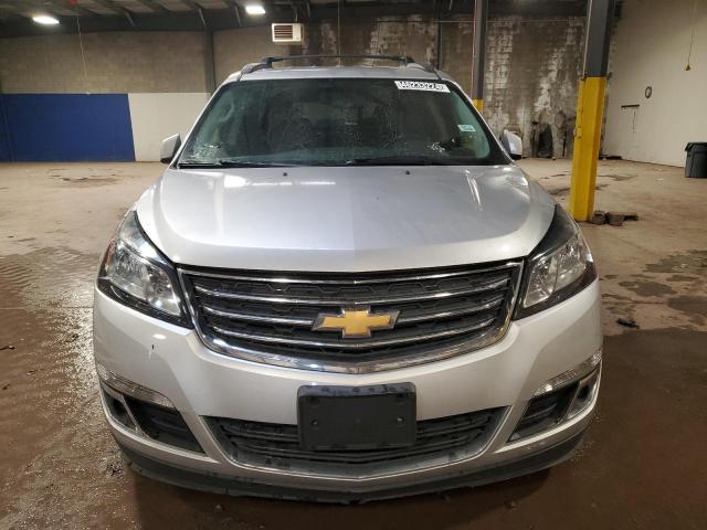 1GNKRGKD1HJ349785 - 2017 CHEVROLET TRAVERSE LT SILVER photo 5