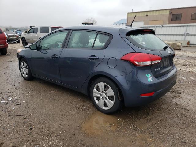 KNAFK5A89G5583653 - 2016 KIA FORTE LX BLUE photo 2