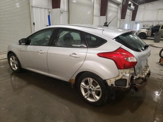 1FADP3K20DL210704 - 2013 FORD FOCUS SE SILVER photo 2