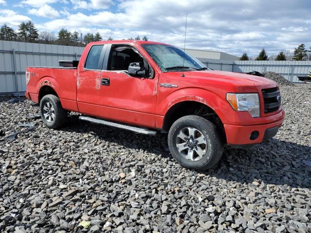 1FTFX1EF2DFD14650 - 2013 FORD F150 SUPER CAB RED photo 4