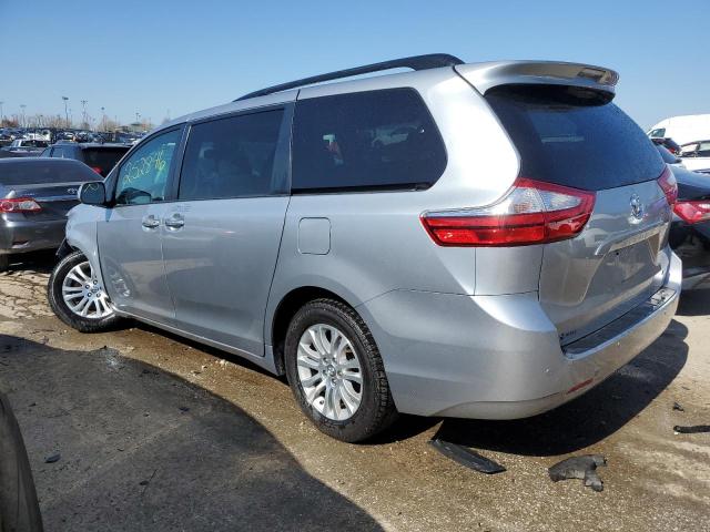 5TDYZ3DC2HS848873 - 2017 TOYOTA SIENNA XLE SILVER photo 2