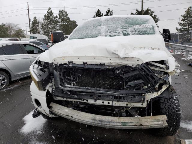 5TFDY5F17BX182507 - 2011 TOYOTA TUNDRA CREWMAX SR5 WHITE photo 5