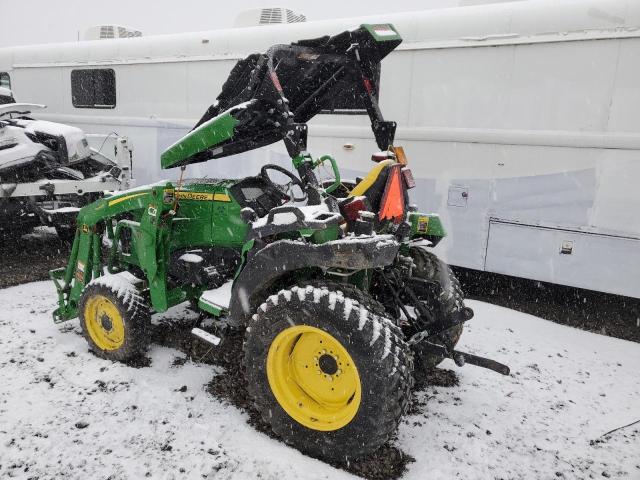 1LV2032RLKK107966 - 2020 JOHN DEERE 2032R GREEN photo 3