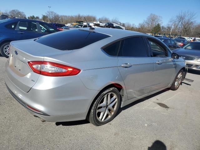 3FA6P0H70DR228079 - 2013 FORD FUSION SE SILVER photo 3