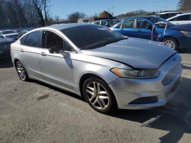 3FA6P0H70DR228079 - 2013 FORD FUSION SE SILVER photo 4