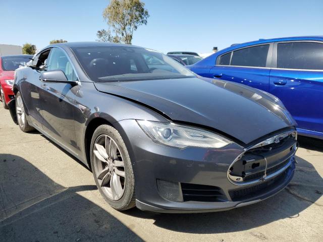5YJSA1E13FF120267 - 2015 TESLA MODEL S Մոխրագույն լուսանկար 4