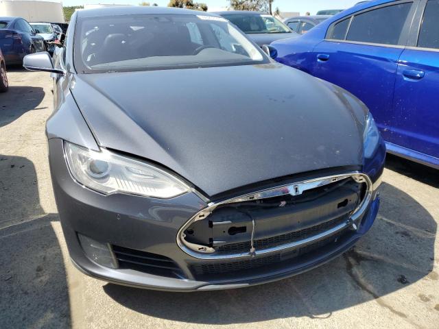 5YJSA1E13FF120267 - 2015 TESLA MODEL S Մոխրագույն լուսանկար 5