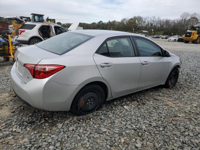 5YFBURHE1JP782995 - 2018 TOYOTA COROLLA L SILVER photo 3