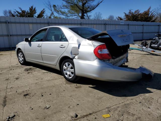 4T1BE32KX3U785887 - 2003 TOYOTA CAMRY LE SILVER photo 2